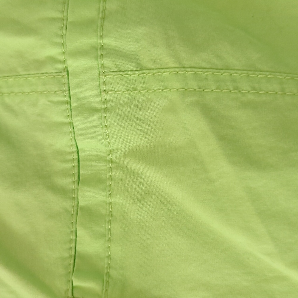 Chico's Monette Neon Green Appleminit Crop Capri 16 - Picture 10 of 15